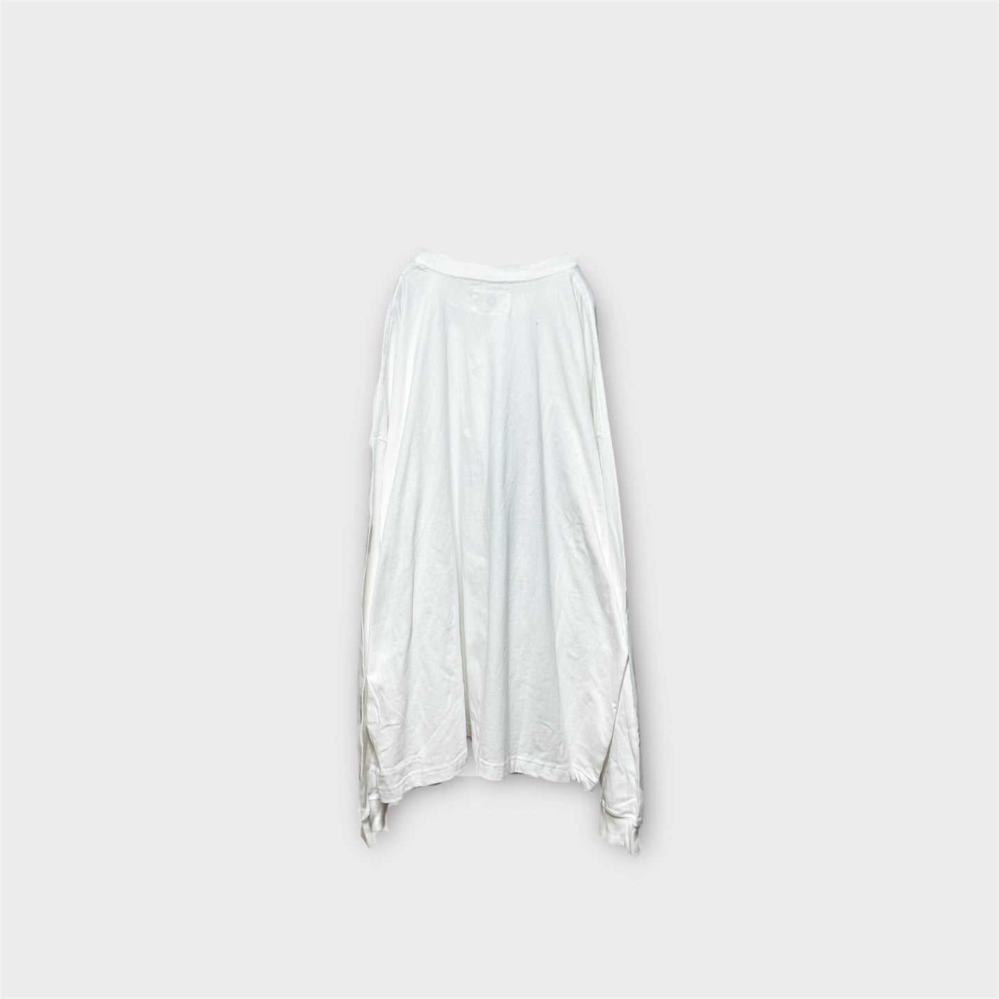 Aggressive paint over size long sleeve T-shirt