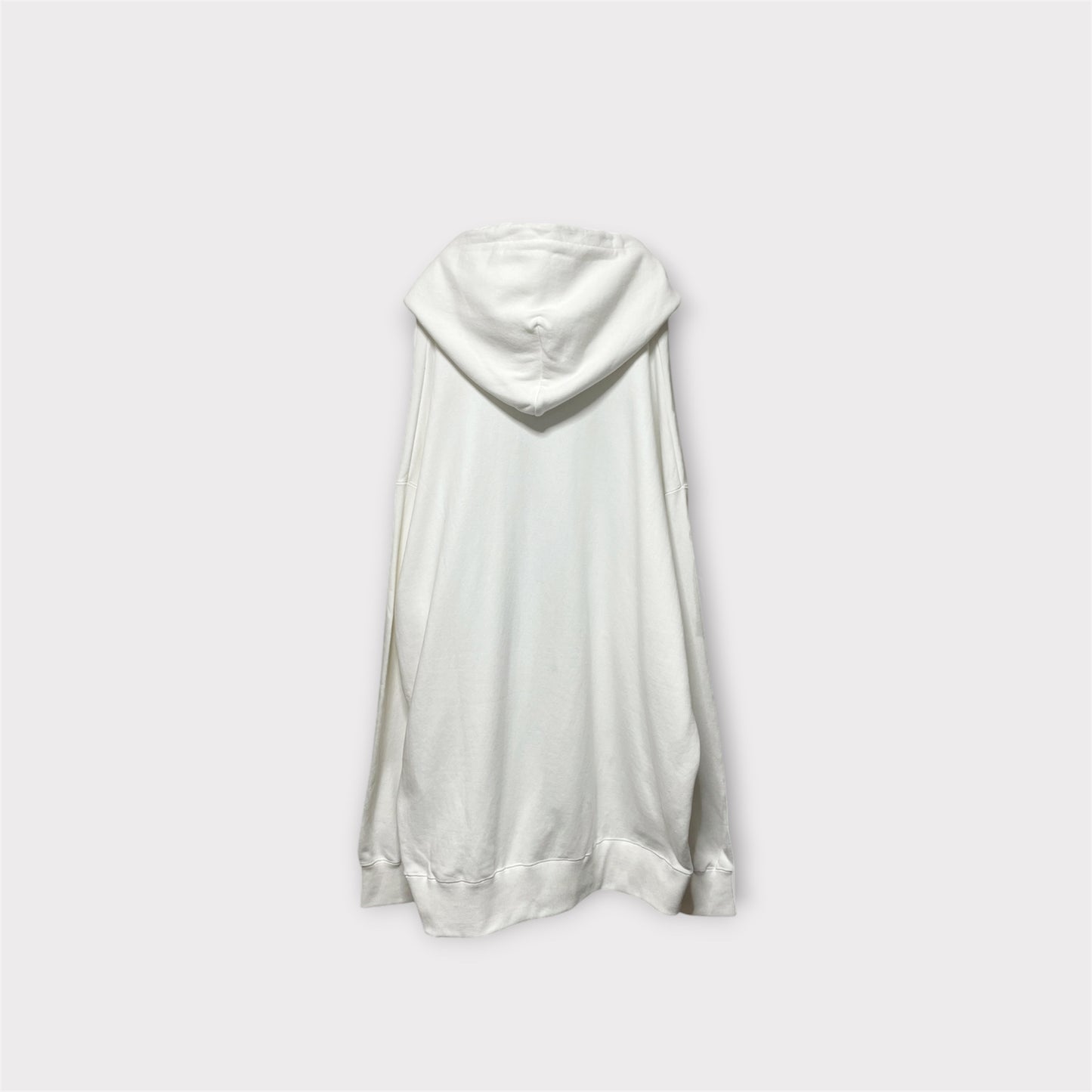 Aggressive paint extra over hoodie