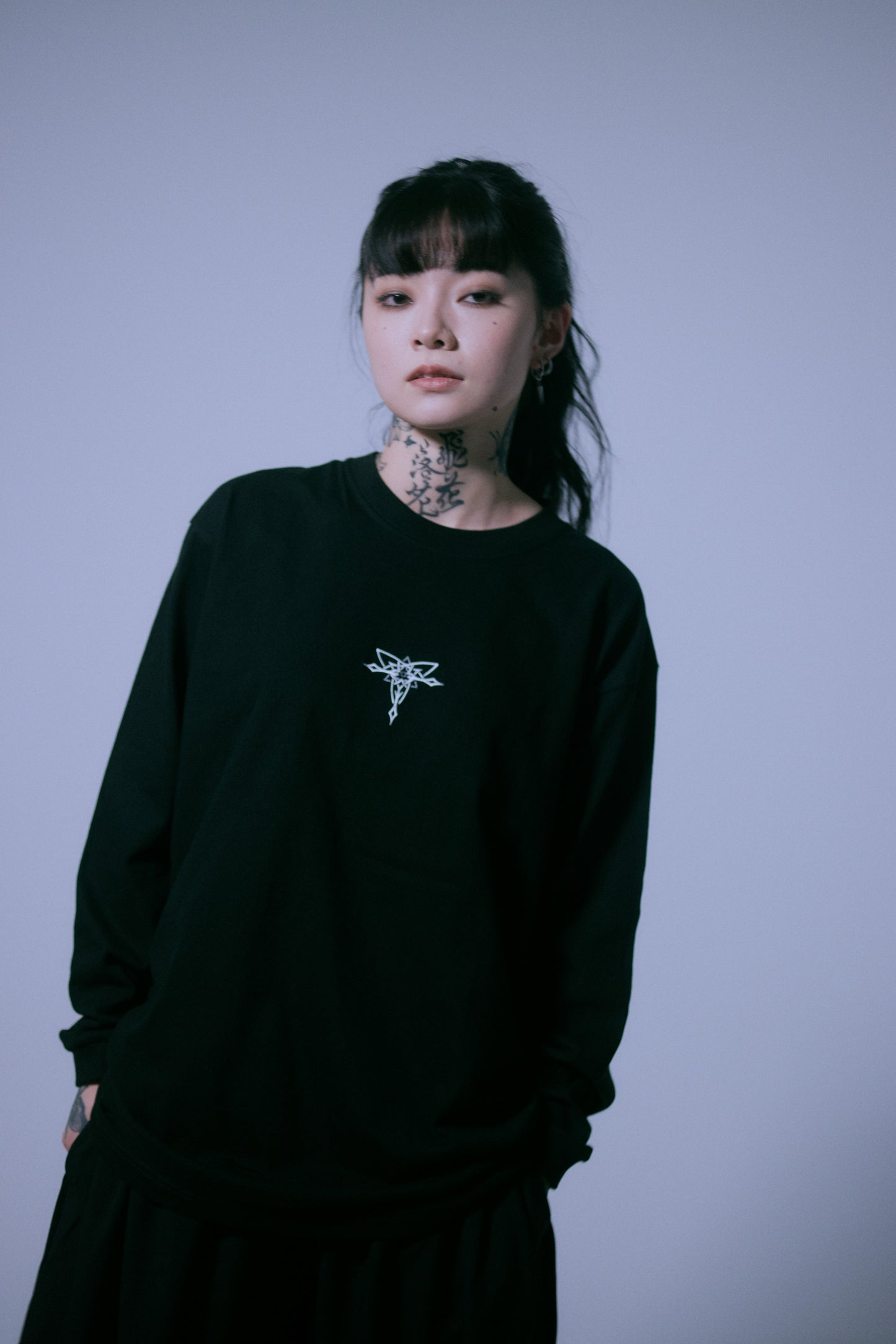 [ Innocent ] logo long sleeve T-shirt / 2color