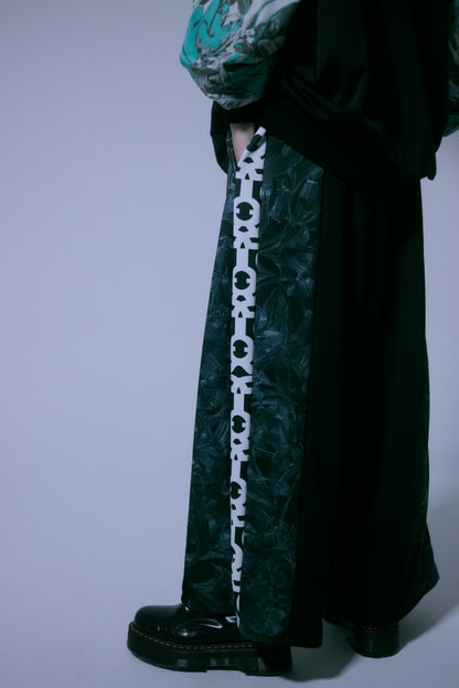 [ Obsidian ] track pants