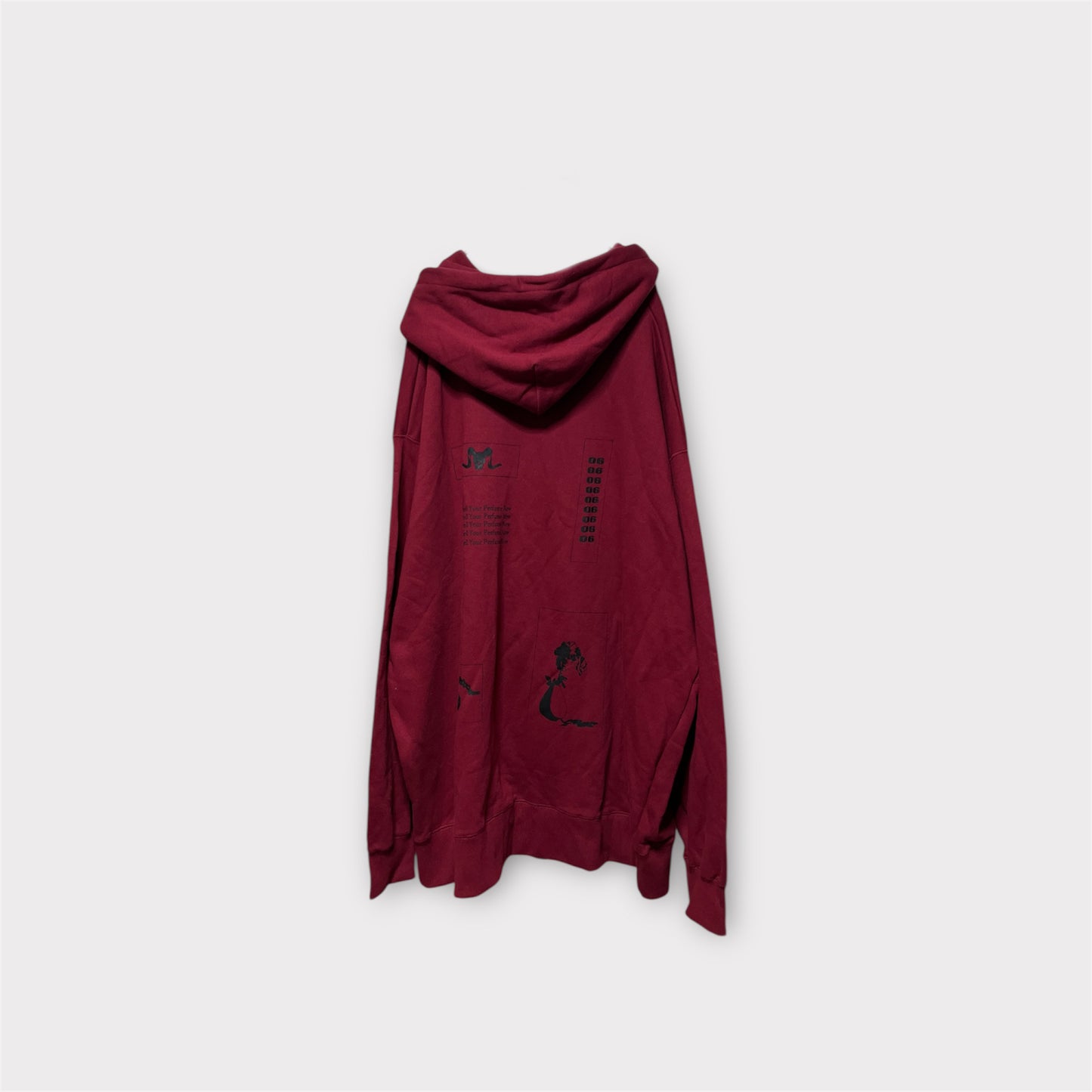 Aggressive paint extra over hoodie