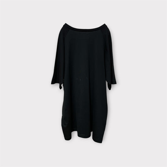 Aggressive paint half sleeve T-shirt
