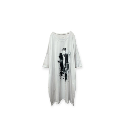 Aggressive paint extra over size T-shirt