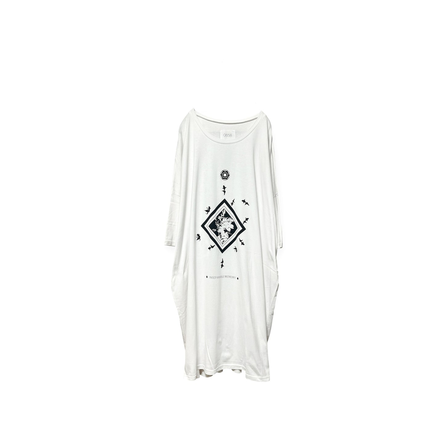 Floating Memory extra over size T-shirt[Dead stock item]