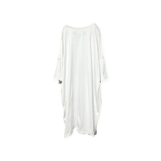 Façade extra over size T-shirt[Dead stock item]