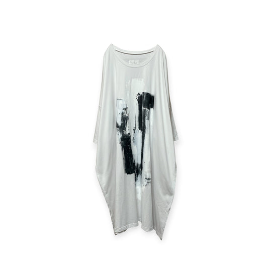Aggressive paint extra over size T-shirt