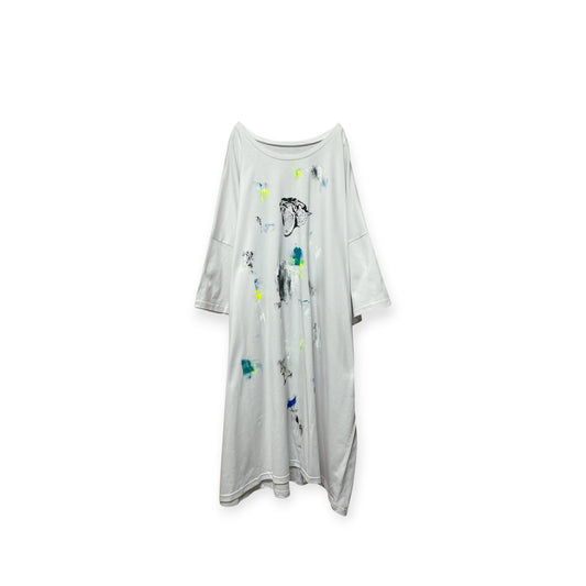 Aggressive paint extra over size T-shirt